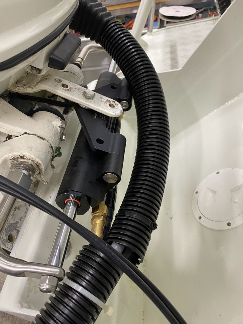 Outboard Hydraulic Steering up to 150HP - Boat Steering Australia