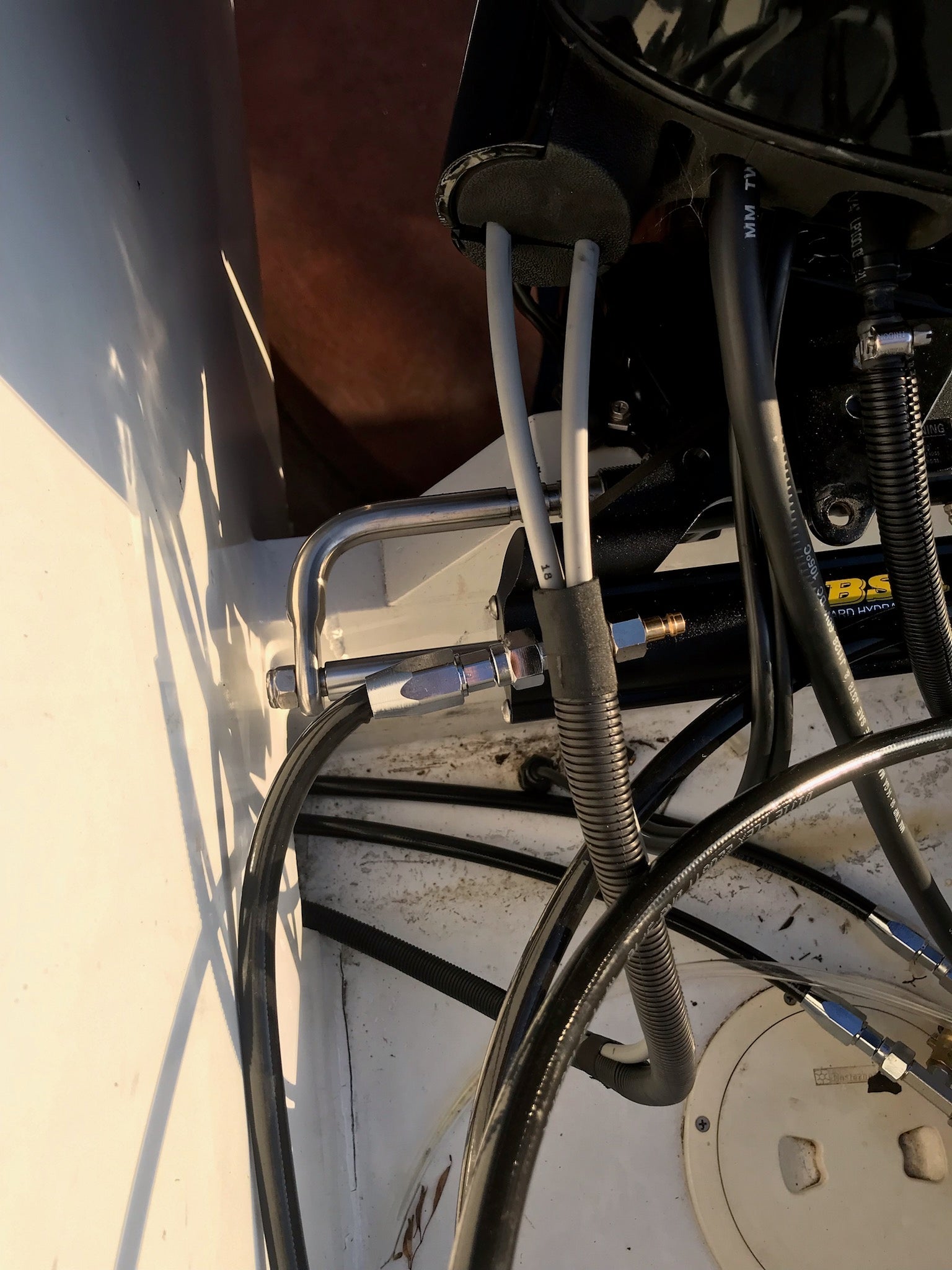 Twin Outboard Hydraulic Steering Up To Total 300HP - Boat Steering Australia